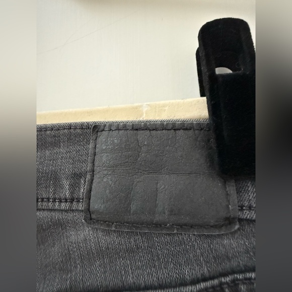 Levi’s Women's 710 Gray Super Skinny Jeans, Size 28 - Picture 5 of 8